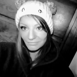 Meet your Posher, Genevieve